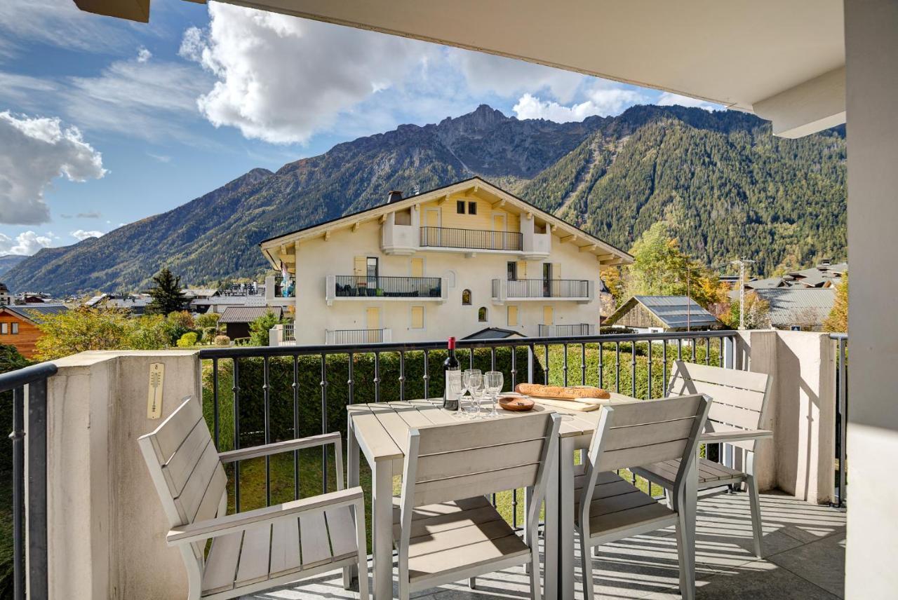 Apartment Fermes Du Montenvers B11 - Alpes Travel - Central Chamonix - Sleeps 4 المظهر الخارجي الصورة